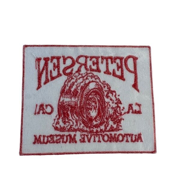 Peterson Automotive Museum Embroidered Patch - Picture 4 of 4